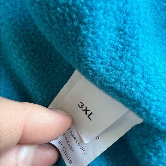 Lelepet Dog Coat, XXXL with Harness Built-in Waterproof Dog Jacket MSRP 50.00 - Picture 4 of 5